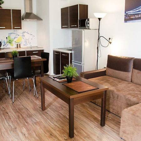 Apartament Centrum Gieldowa Warszawa Eksteriør billede