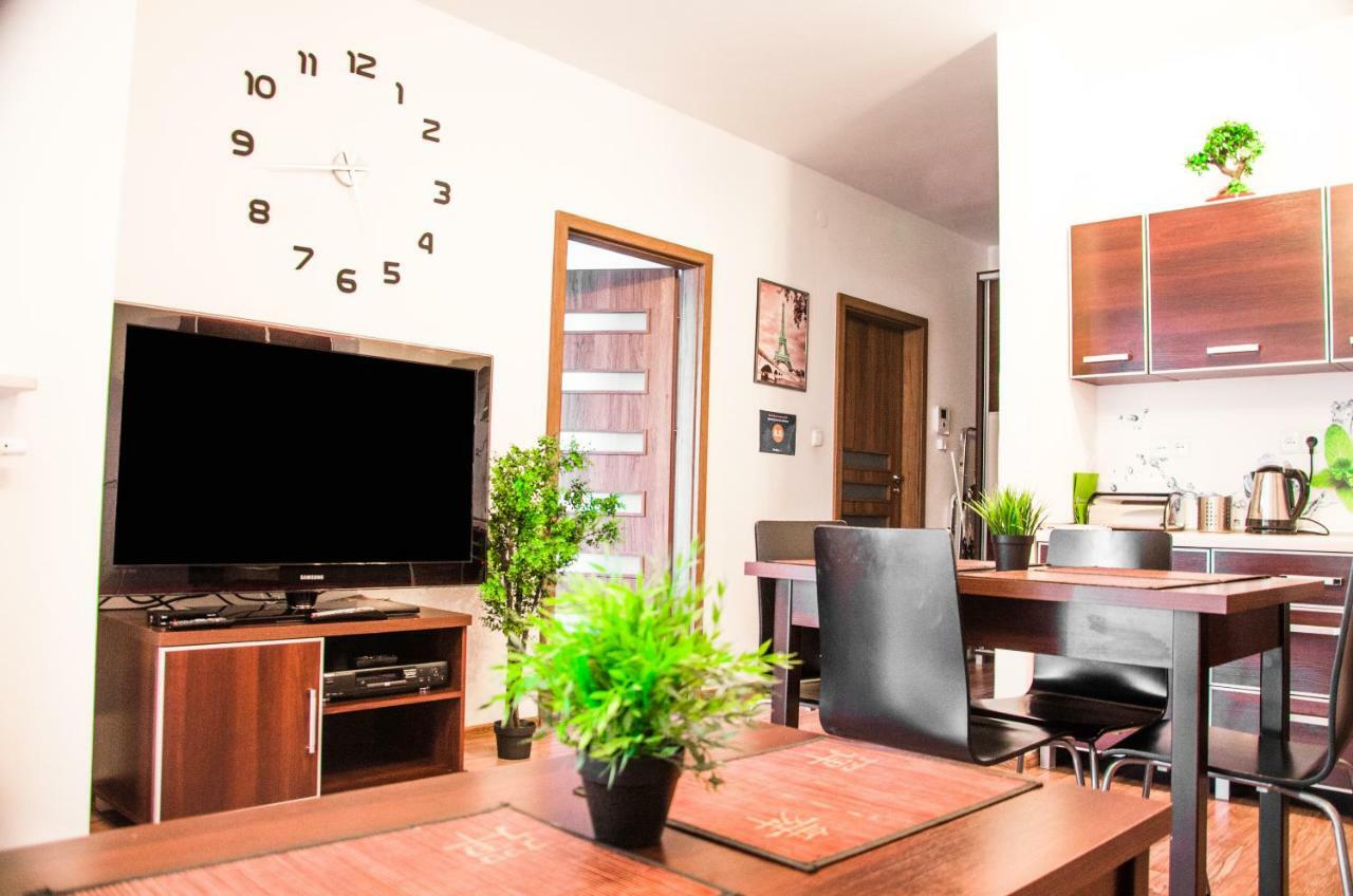 Apartament Centrum Gieldowa Warszawa Eksteriør billede