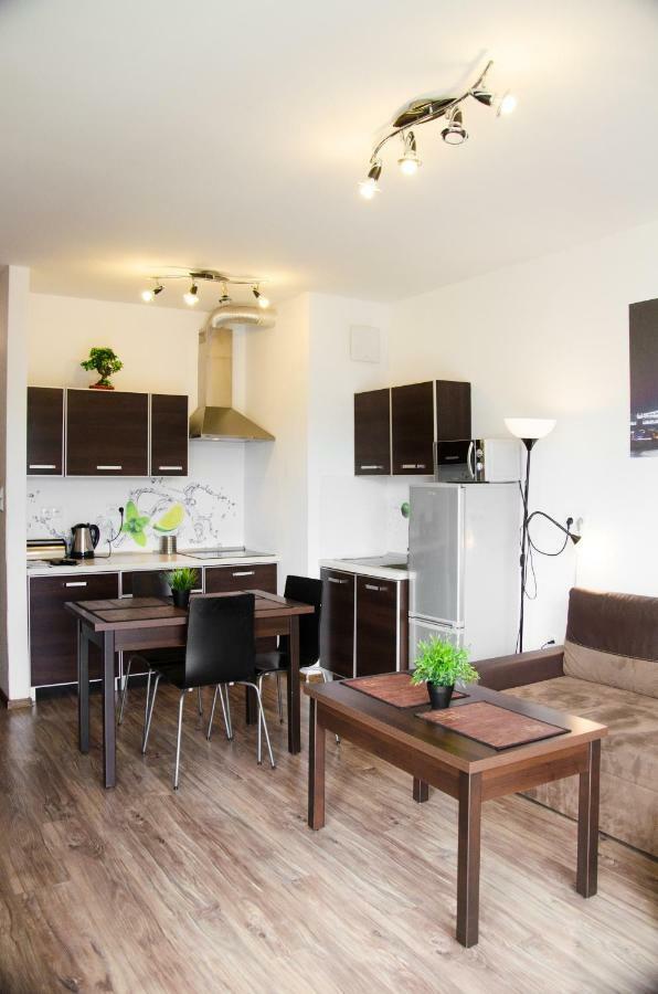 Apartament Centrum Gieldowa Warszawa Eksteriør billede