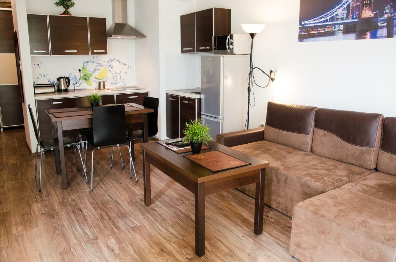 Apartament Centrum Gieldowa Warszawa Eksteriør billede