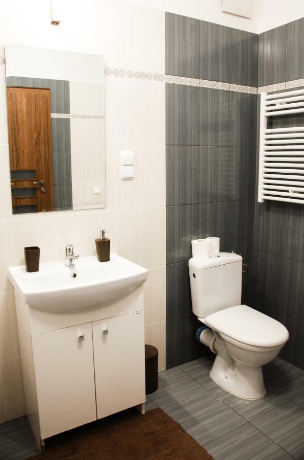 Apartament Centrum Gieldowa Warszawa Eksteriør billede