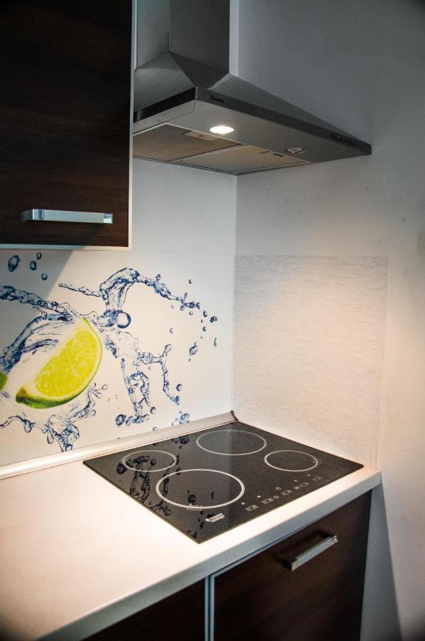 Apartament Centrum Gieldowa Warszawa Eksteriør billede