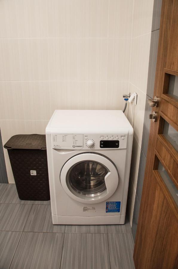 Apartament Centrum Gieldowa Warszawa Eksteriør billede